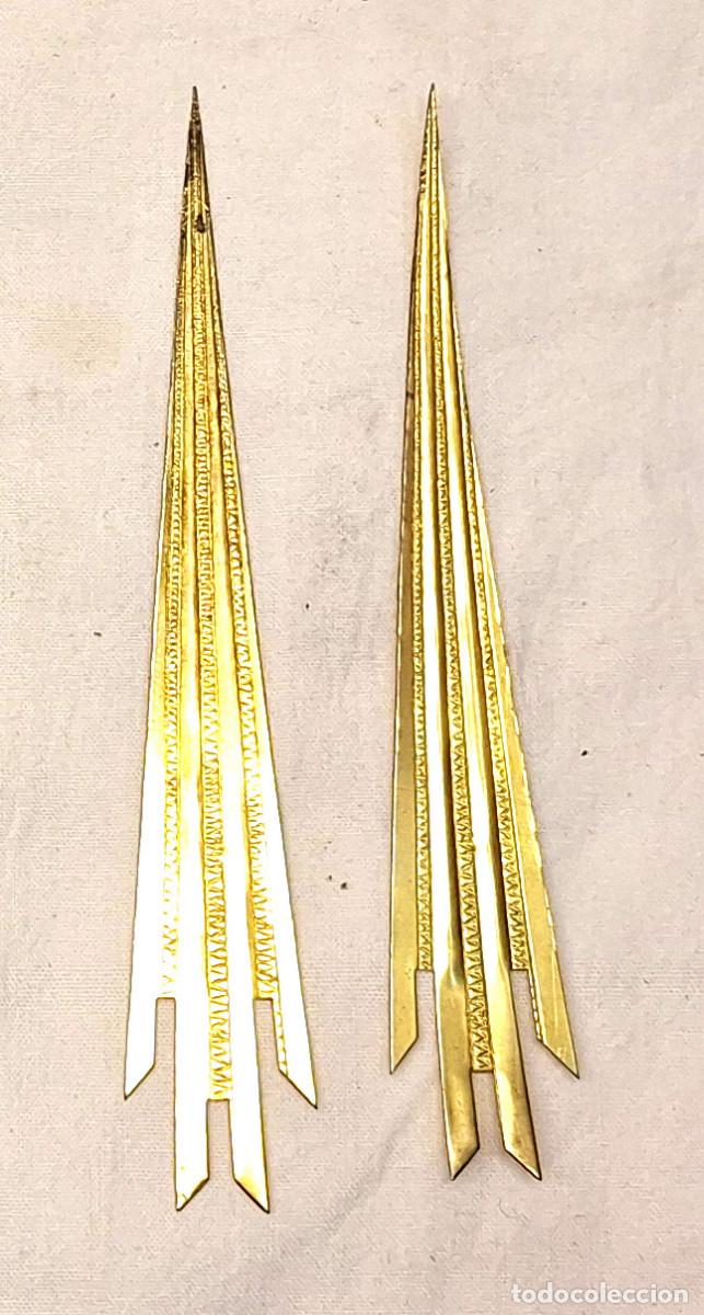 Antig&uuml;edades: Juego de Rayos Resplandores bronce Cinzelado Virgen Milagrosa. Med. 15 cm
