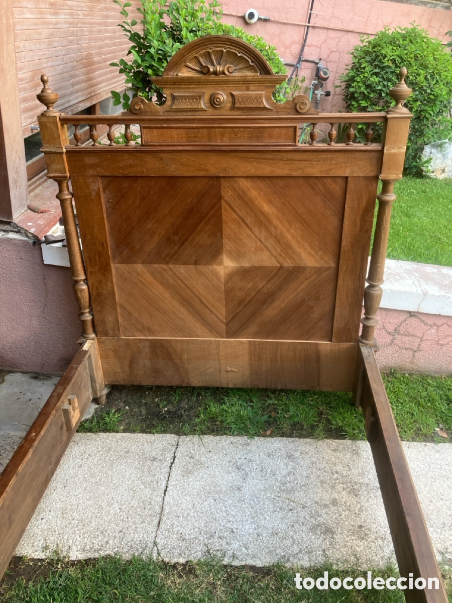 Antig&uuml;edades: Cama de madera sXIX 182x111 cm