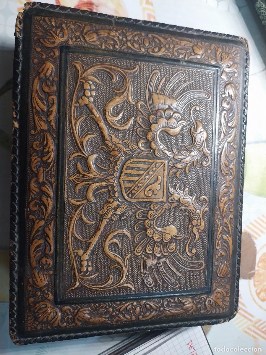 Antig&uuml;edades: Caja de madera cigarrera o joyero