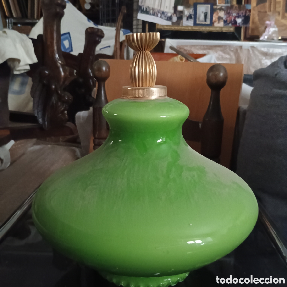 Antig&uuml;edades: Tulipa vintage verde