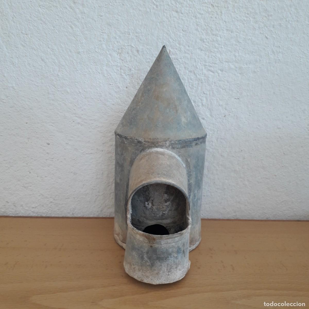 Antiques: BEBEDEROS ANTIGUOS DE ZINC METAL
