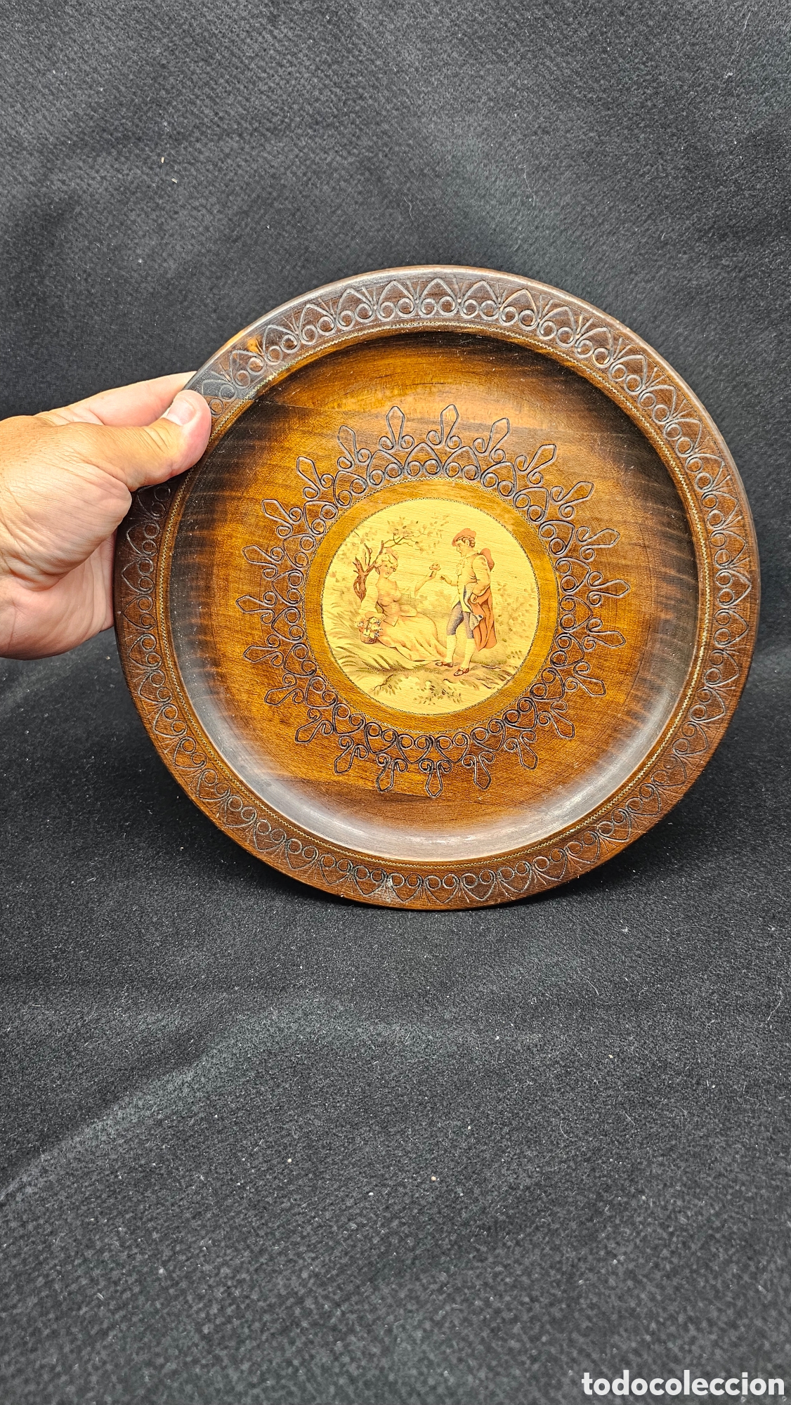 Antig&uuml;edades: Bonito plato de made