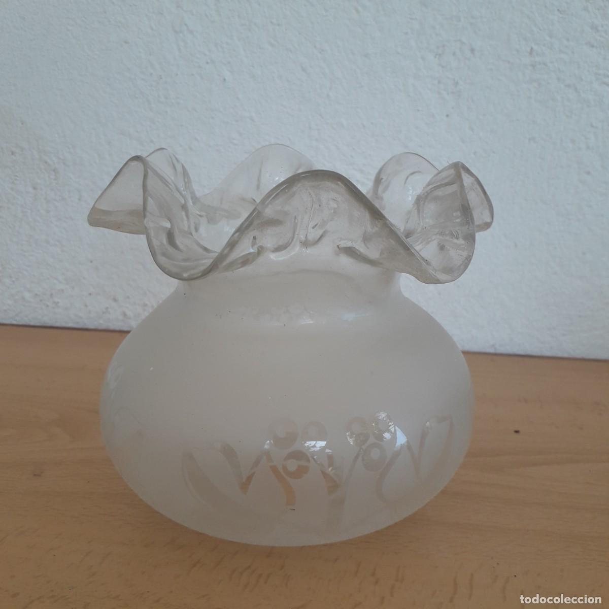 Antig&uuml;edades: TULIPA QUINQUE CRISTAL ESMERILADO CON GRABADOS