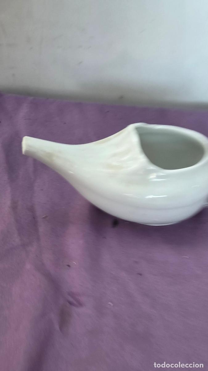 Antig&uuml;edades: salsera de ceramica antigua