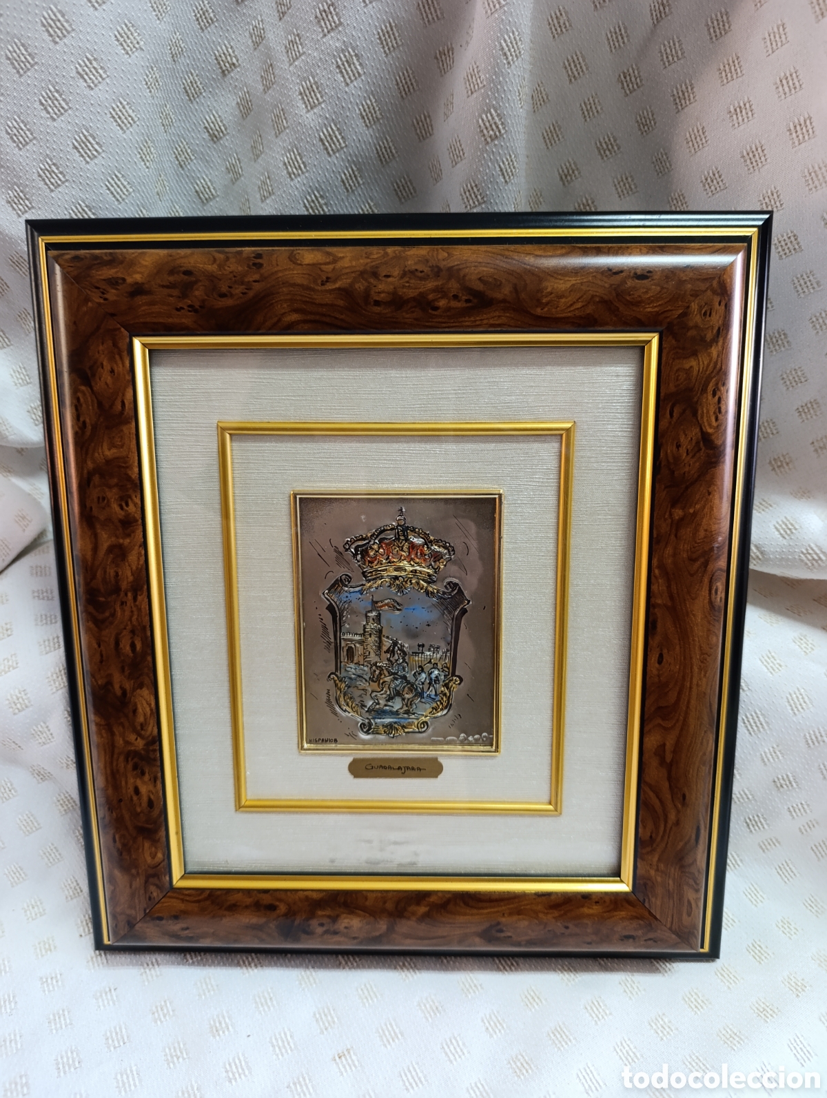 Antig&uuml;edades: Cuadro escudo de Guadalajara plata y dorado