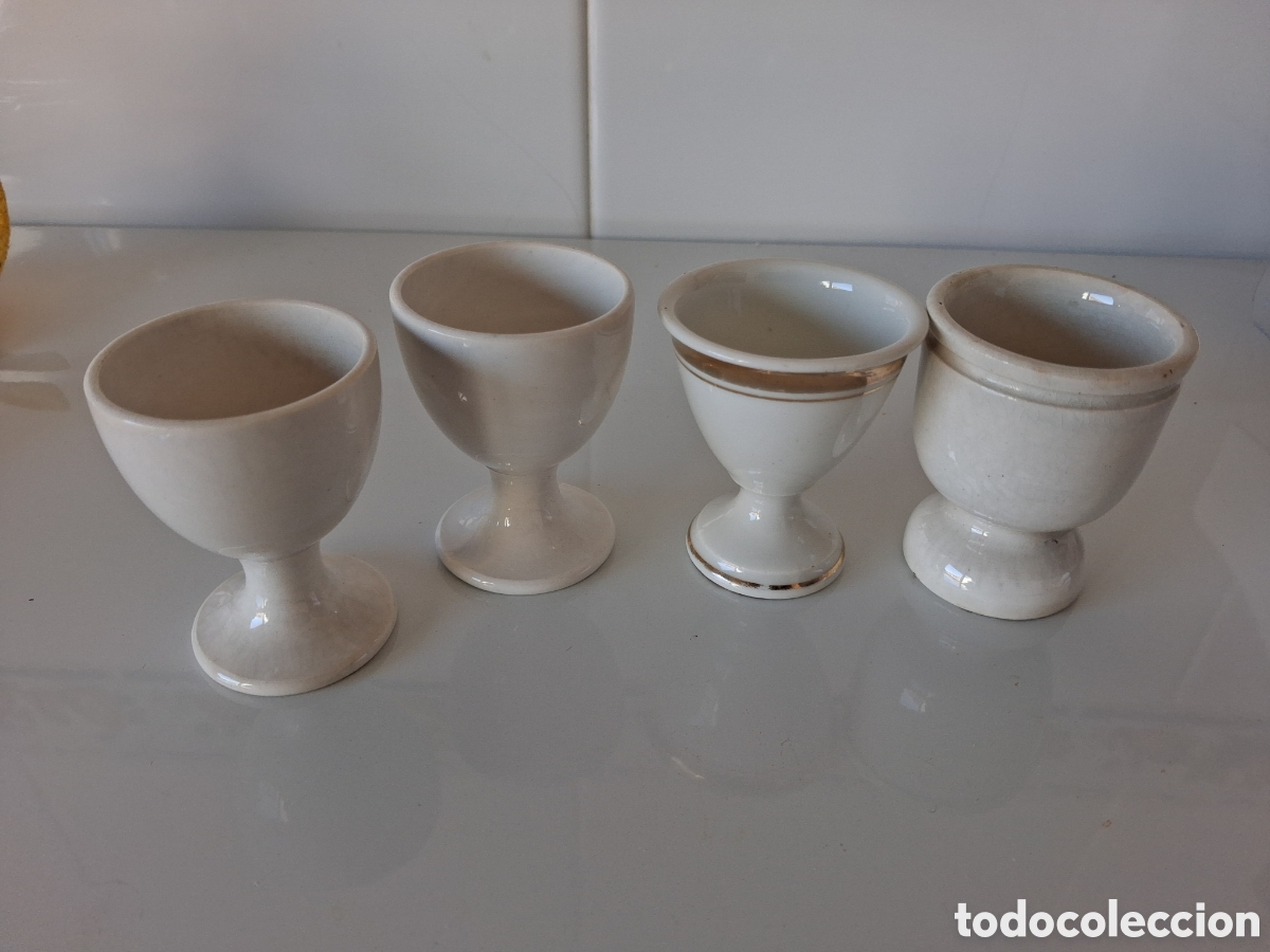Antig&uuml;edades: Hueveras antiguas de loza y porcelana.