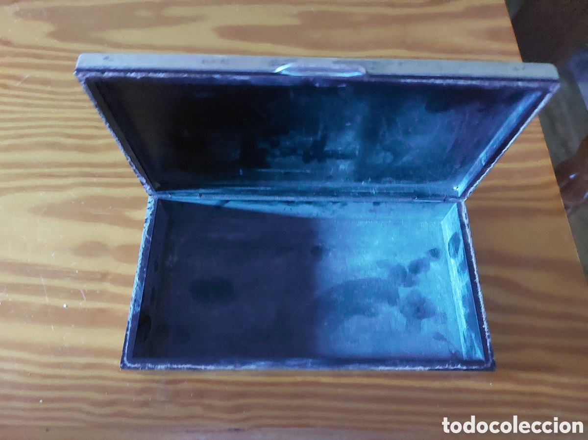Antig&uuml;edades: Caja de plata de: La Caixa - Foto 3