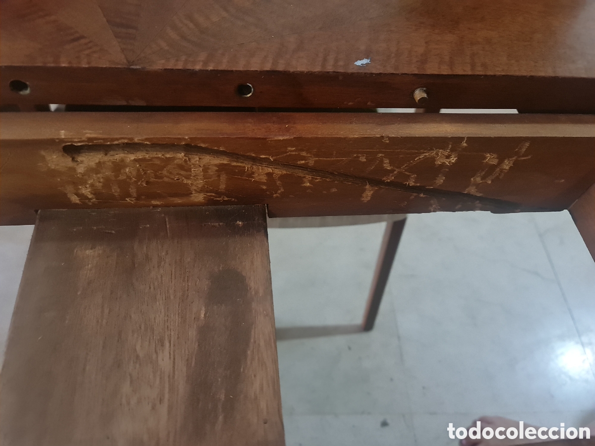 Antig&uuml;edades: Centenaria + 4 Sillas Cl&aacute;sicas - Foto 11