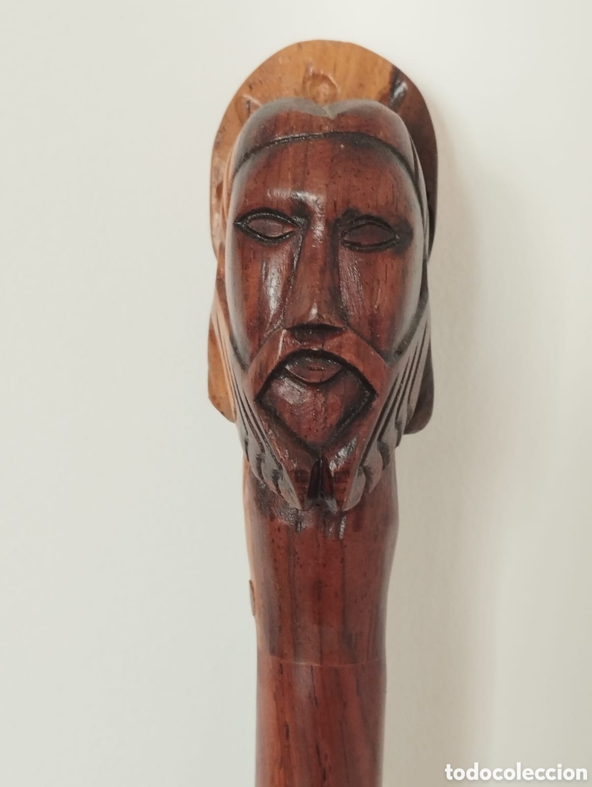 Antig&uuml;edades: Baston madera olivo tallada Cristo/Ap&oacute;stol