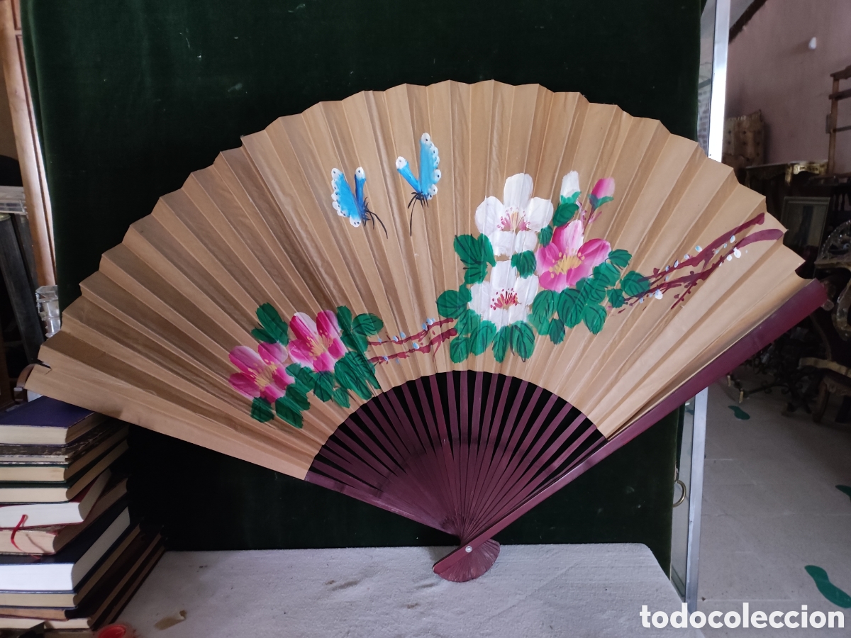 Antig&uuml;edades: Abanico gigante de decoraci&oacute;n