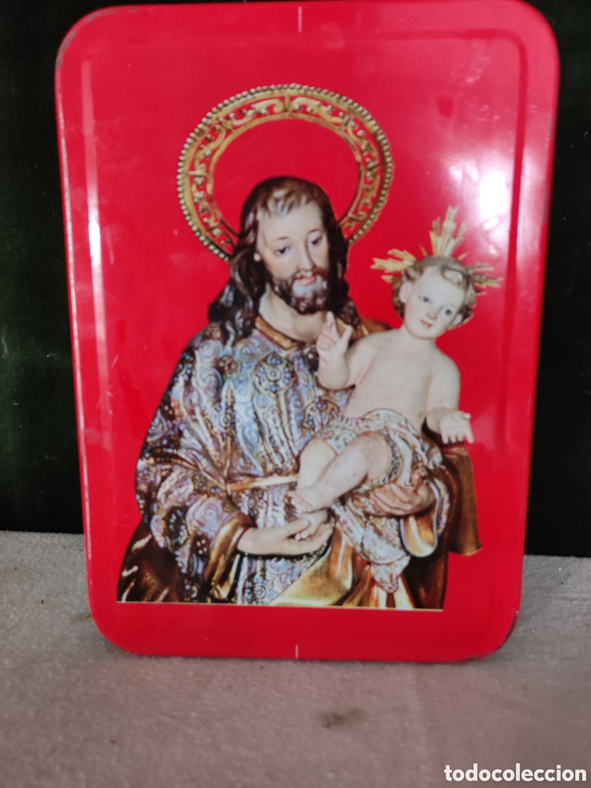Antig&uuml;edades: Caja grande de dulce de membrillo San Jos&eacute;