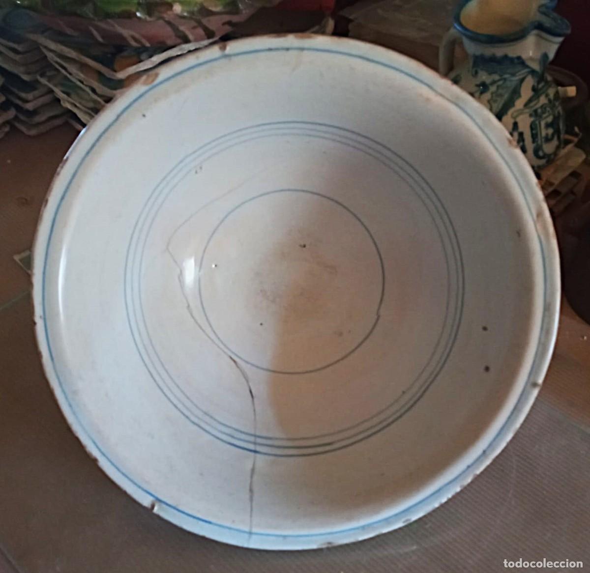 Oggetti Antichi: Antiguo Lebrillo / Cuenco de Cer&aacute;mica de Manises (Valencia). Serie Raya Azul. Siglo XIX