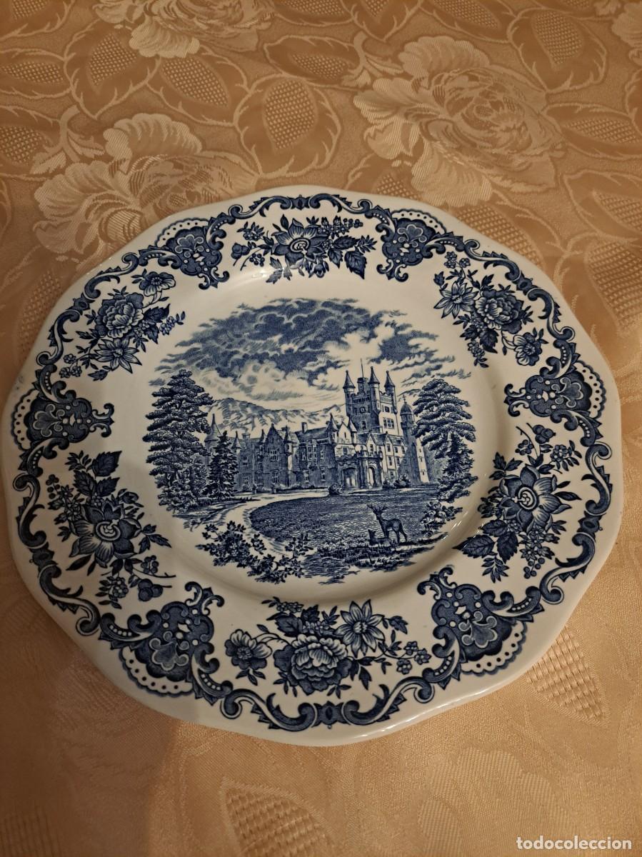 Antiques: Plato llano de porcelana Royal Homes of Britain de Enoch Wood tunstall, azul