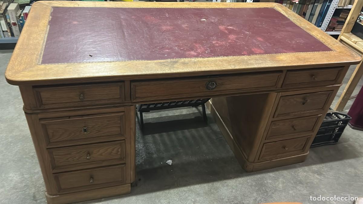 Antig&uuml;edades: MESA ANTIGUA DE 150 X 80 CMS. DE TABLERO SUPERIOR Y 72 CMS. ALTURA TIENE 2 TABLAS EXTRAIBLES
