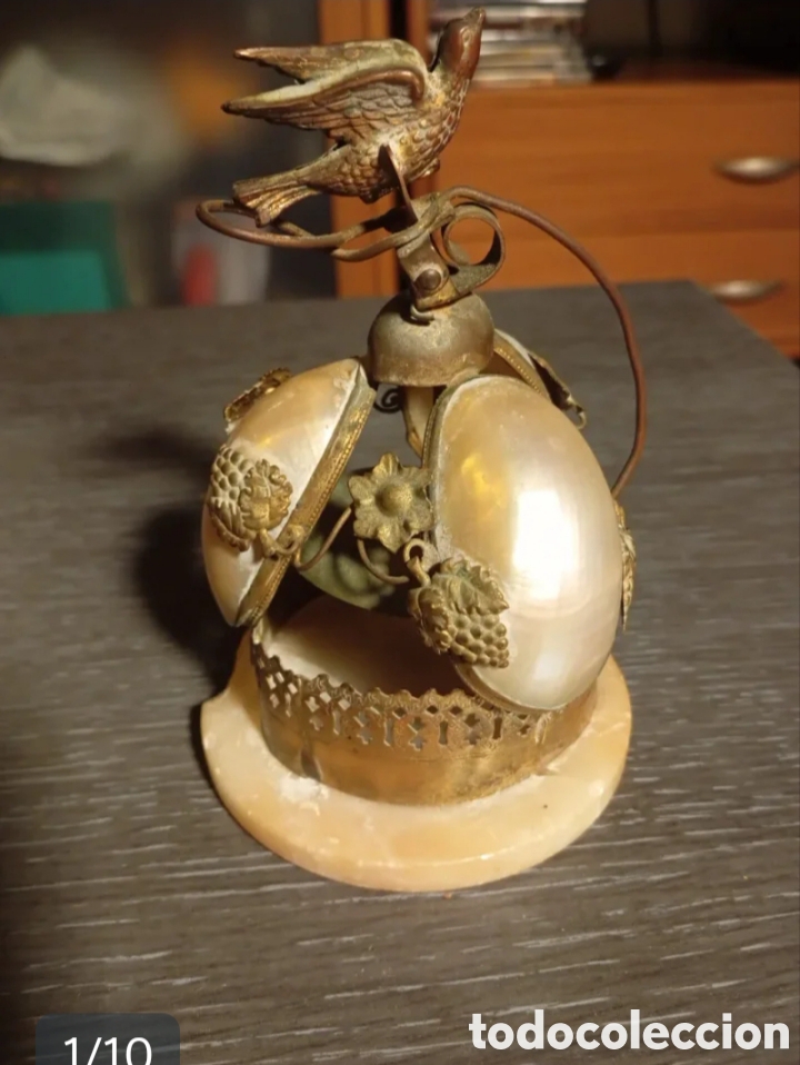 Antig&uuml;edades: S.XIX. Timbre de mesa, recepci&oacute;n
