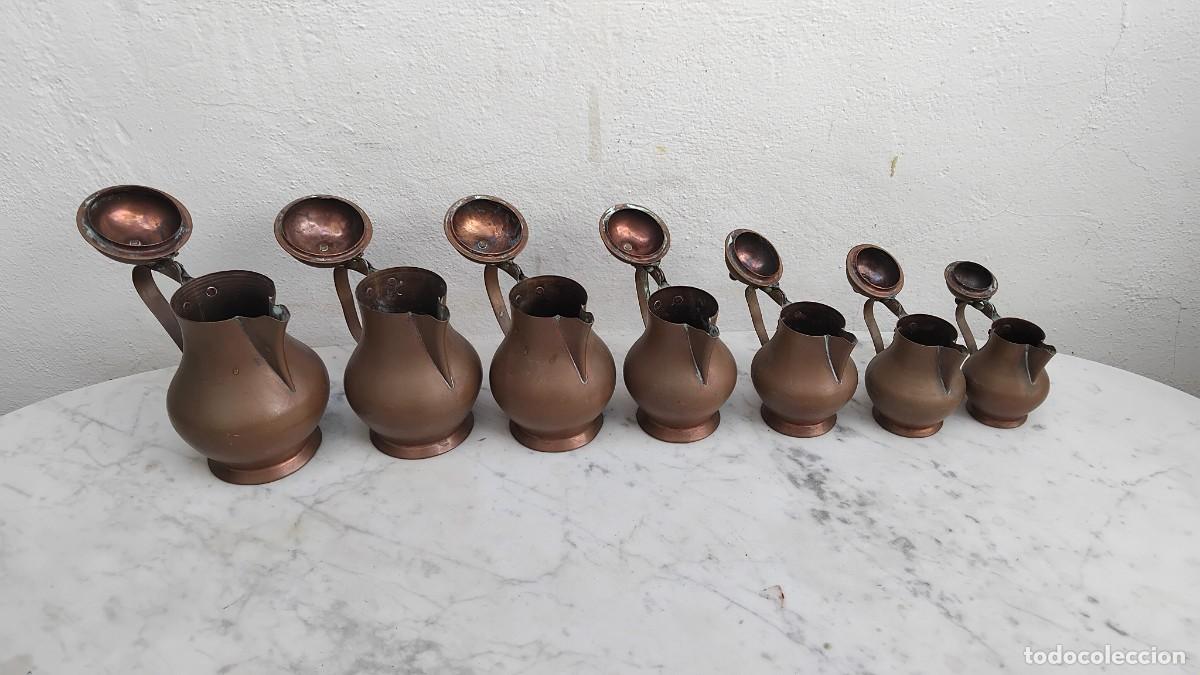 Antig&uuml;edades: serie de 7 cafeteras de cobre - Foto 3