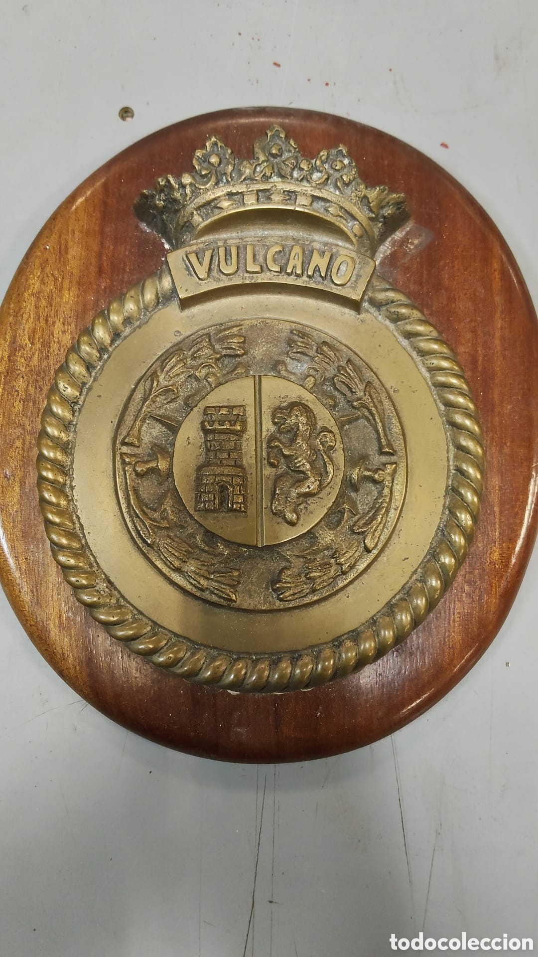 Antig&uuml;edades: Metopa de bronce VULCANO