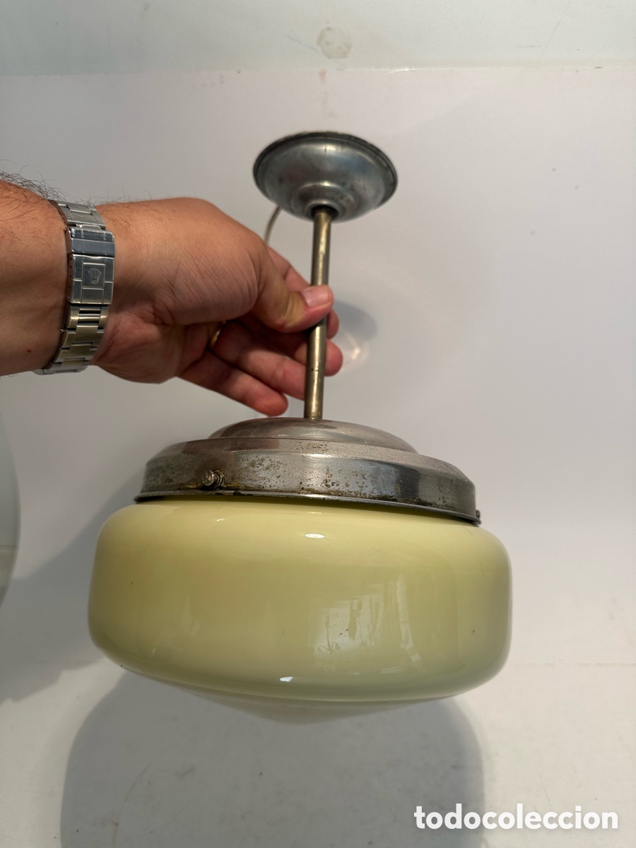 Antig&uuml;edades: LAMPARA PLAFON DE TECHO DE OPALINA AMARILLA ART DECO ANTIGUA. 20CM