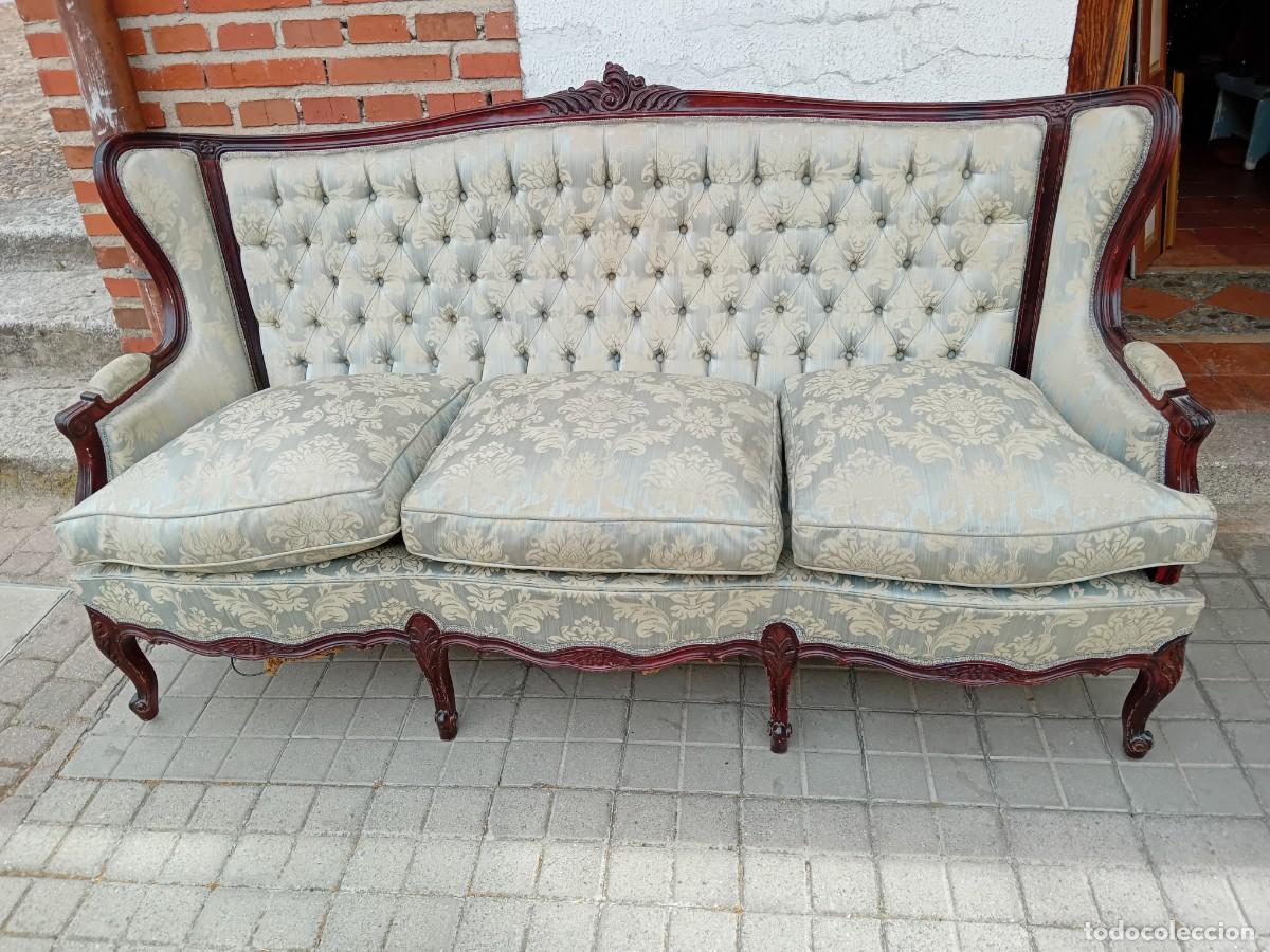 Antig&uuml;edades: Tresillo o sof&aacute; estilo Luis XVI