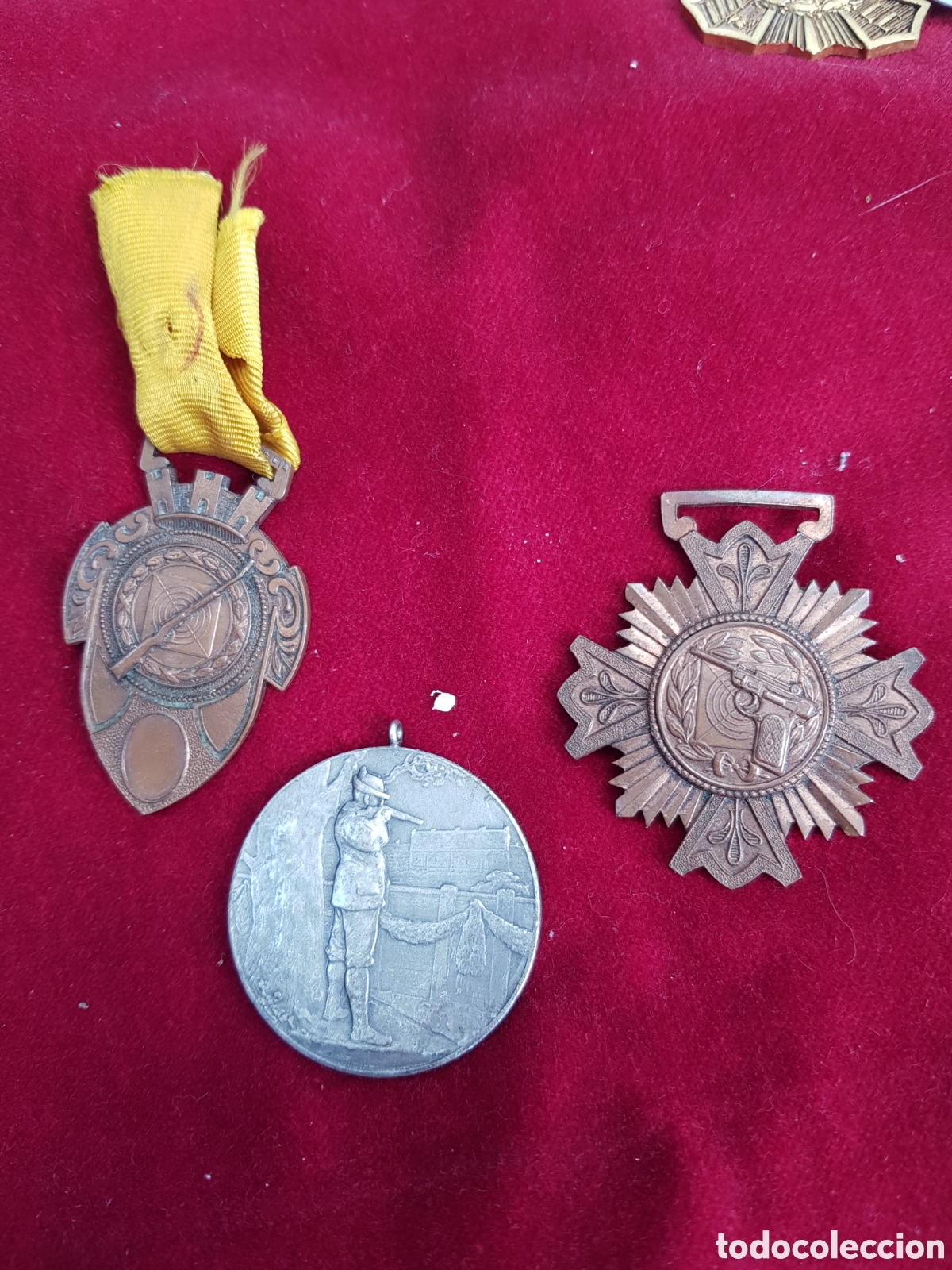 Antig&uuml;edades: ANTIGUAS MEDALLAS DE CAZA Y TIRO A&Ntilde;OS 30