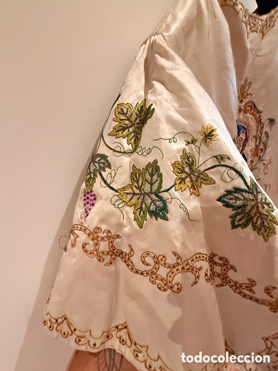 Antig&uuml;edades: Dalm&aacute;tica tunicelas lit&uacute;rgica - Foto 7