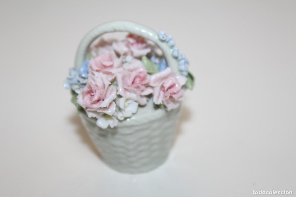 Antig&uuml;edades: FIGURA LLADRO CESTO O CESTITA DE FLORES