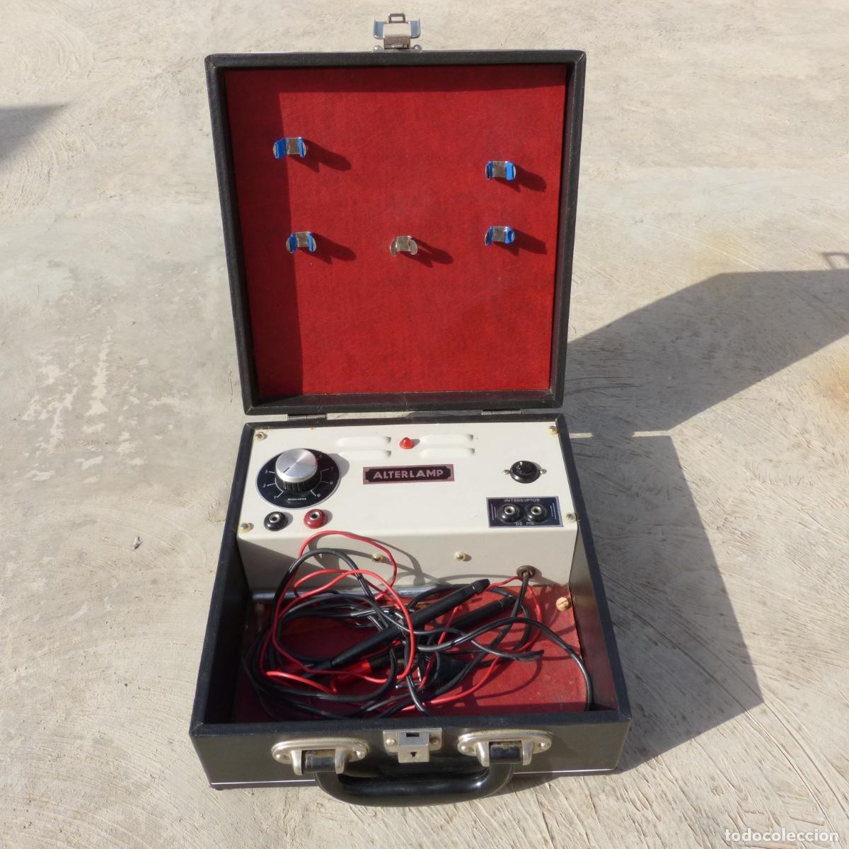 Antig&uuml;edades: Antiguo generador electrico de alta frecuencia, alterlamp, para depilacion, no se ha probado, 2719gr