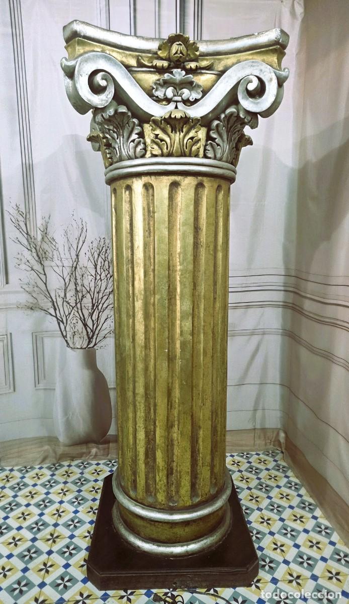 Antig&uuml;edades: Vitrina decorativa con forma de columna - Foto 2