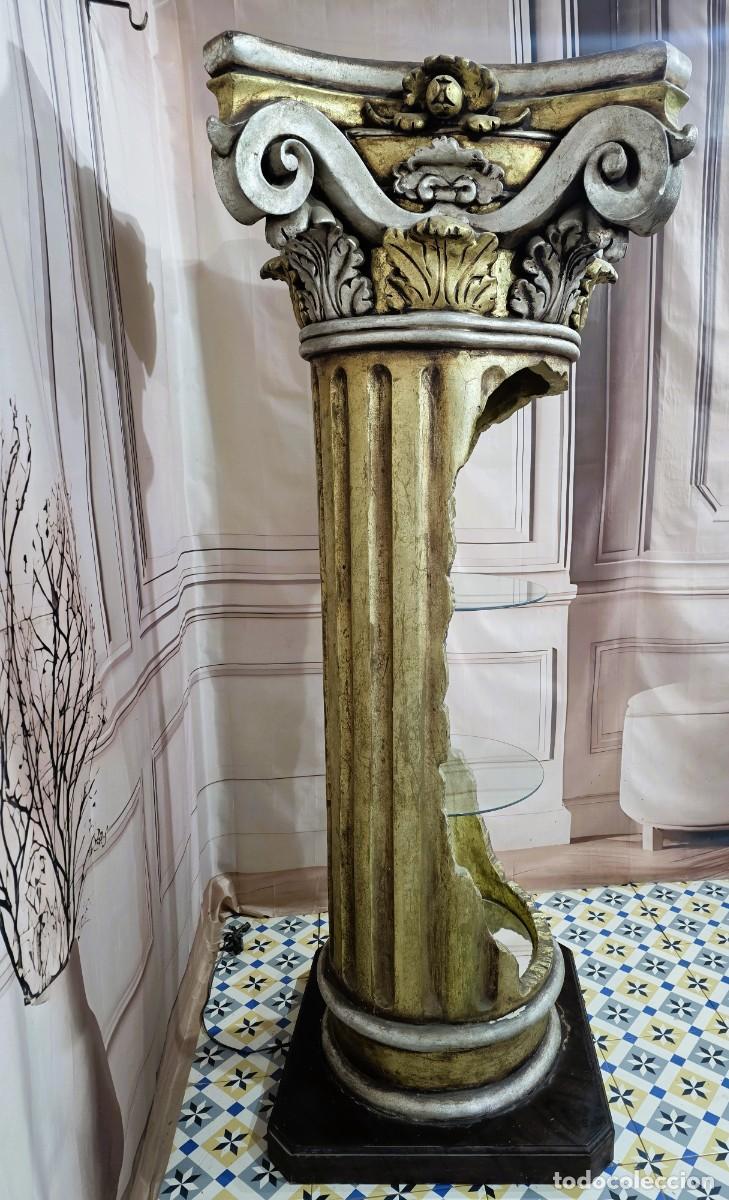 Antig&uuml;edades: Vitrina decorativa con forma de columna - Foto 6