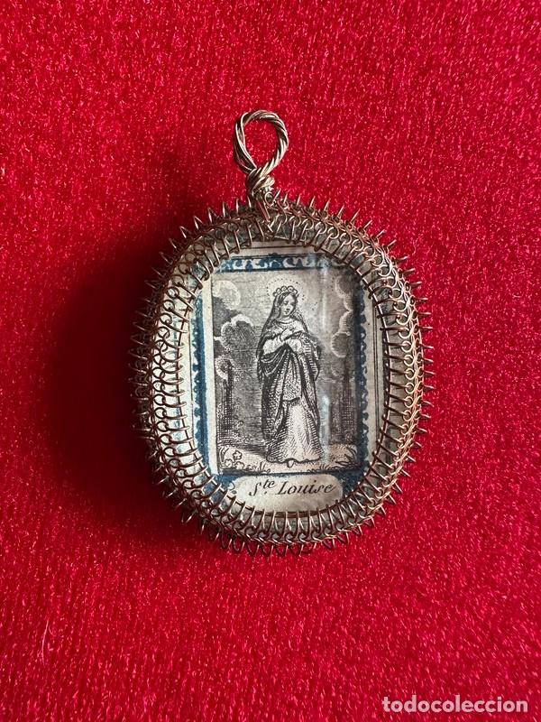 Antig&uuml;edades: RELICARIO CON GRABADOS DE SANTA LUISA Y SANTA SUSANNA, MARCO DE METAL EN FILIGRANA, S.XVIII-XIX