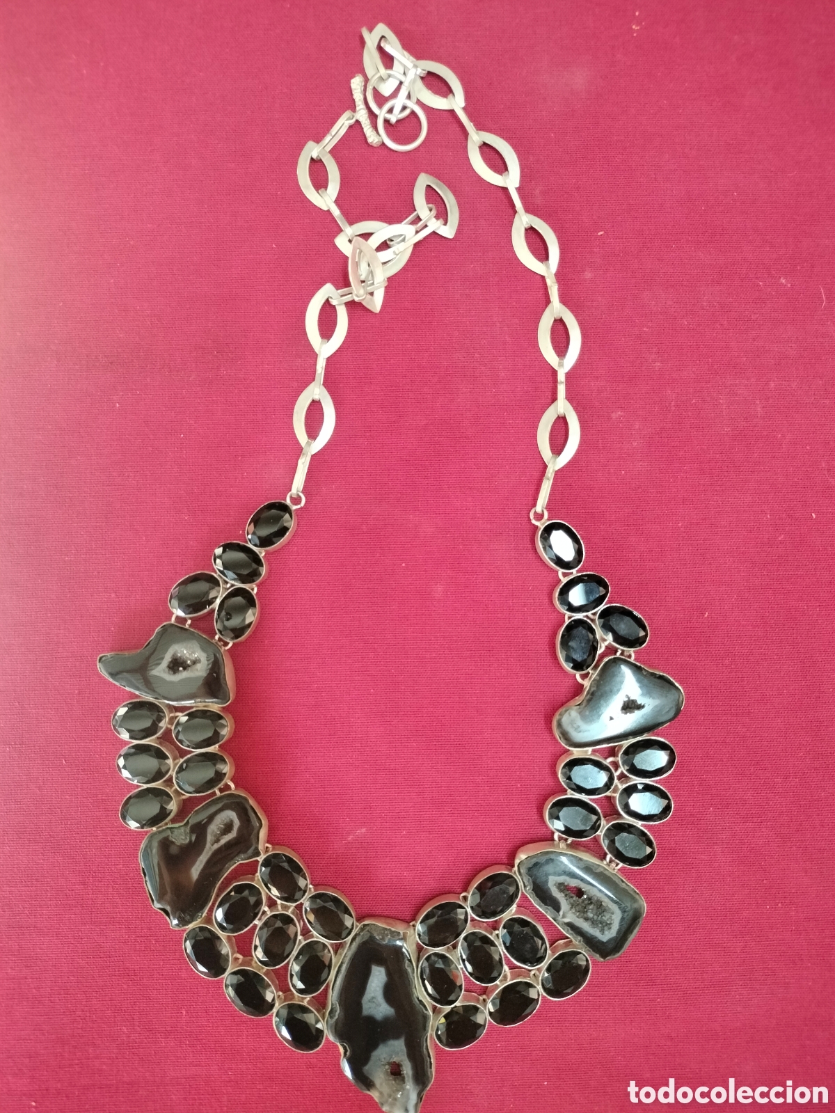 Antig&uuml;edades: Collar gargantilla de plata 925 con piedras Onix y &aacute;gata con geoda