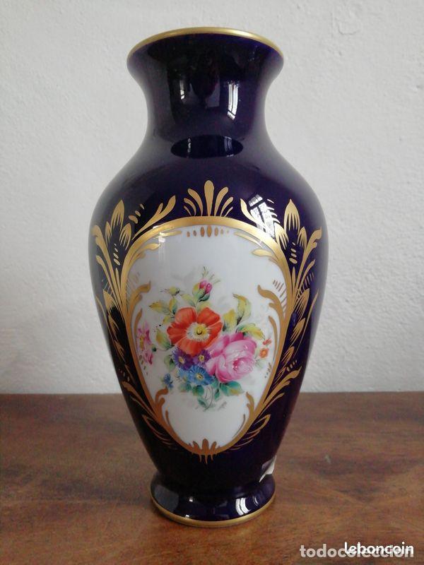Antig&uuml;edades: Jarron de porcelana de Limoges