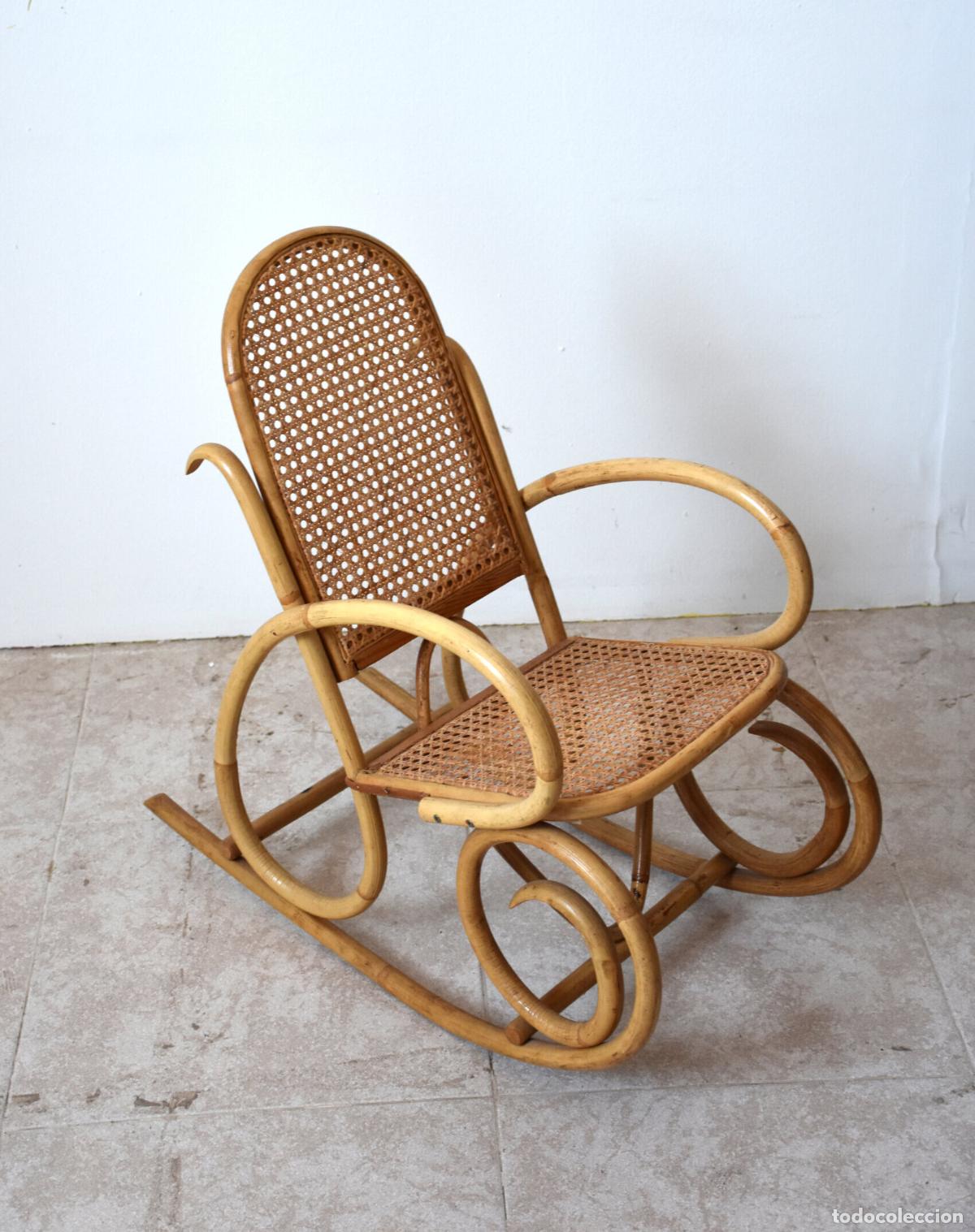 Antig&uuml;edades: Mecedora de bambu y rejilla estilo Thonet