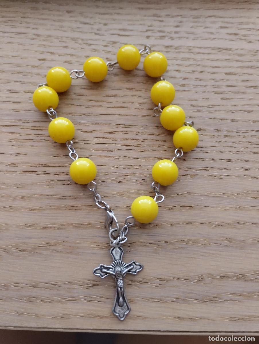 Antig&uuml;edades: pulsera rosario amarilla