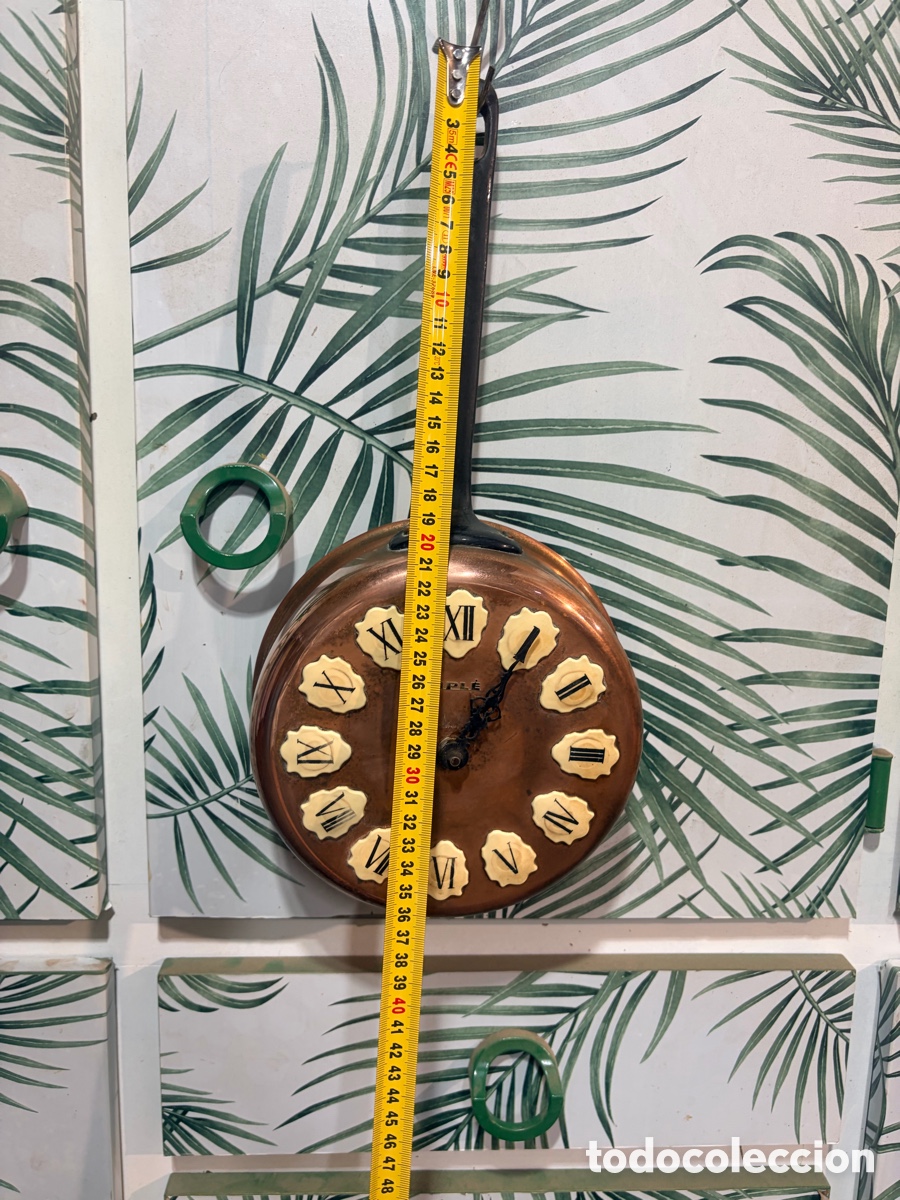 Antig&uuml;edades: Antiguo reloj de pared de cobre - Foto 5