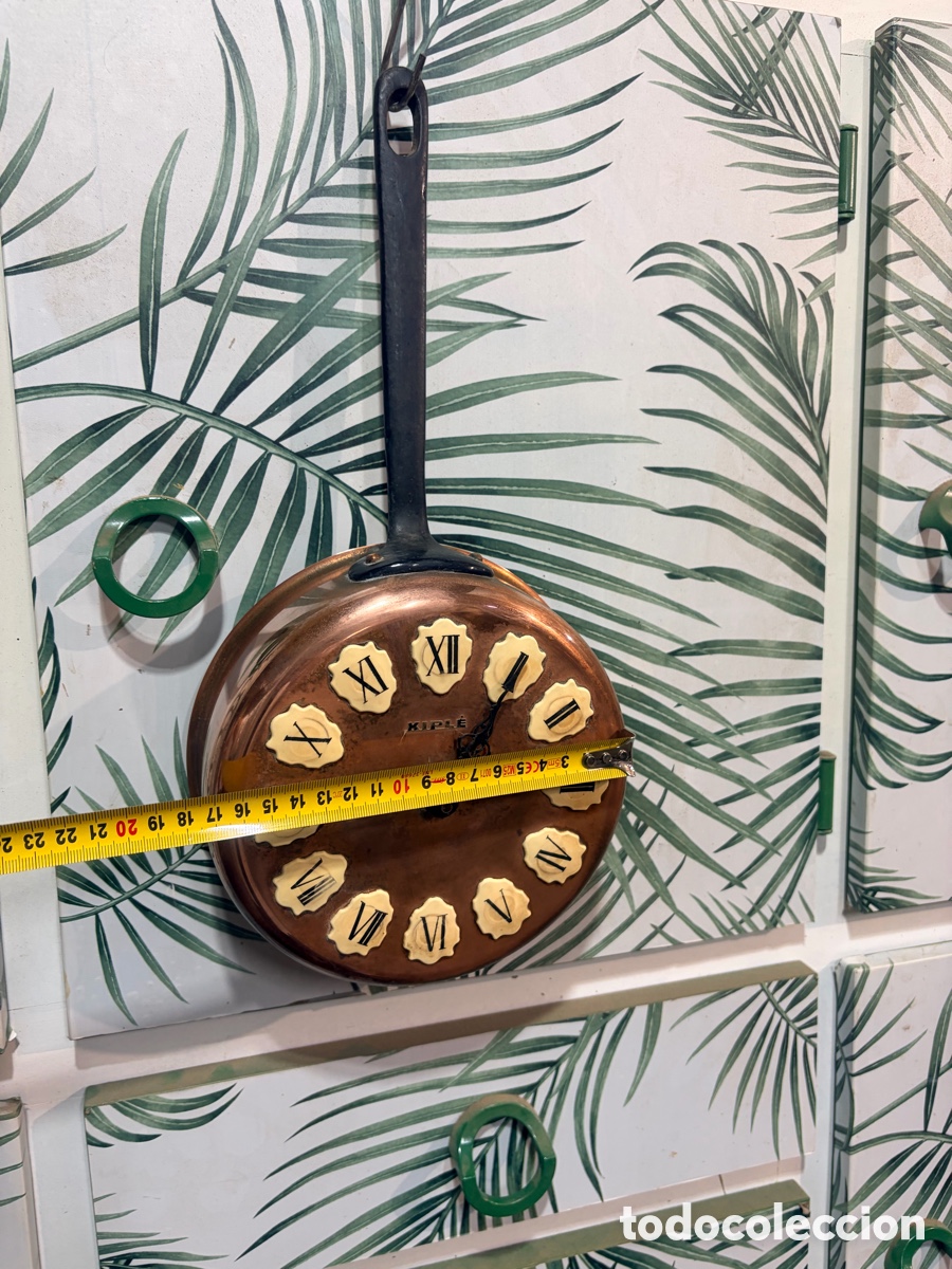 Antig&uuml;edades: Antiguo reloj de pared de cobre - Foto 6
