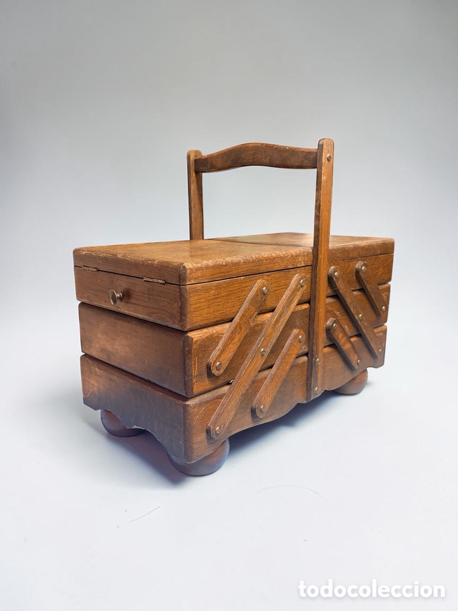 Antig&uuml;edades: Antiguo costurero extensible - Foto 2