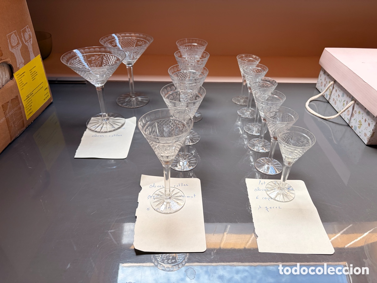 Antig&uuml;edades: Copas cristal tallado a mano