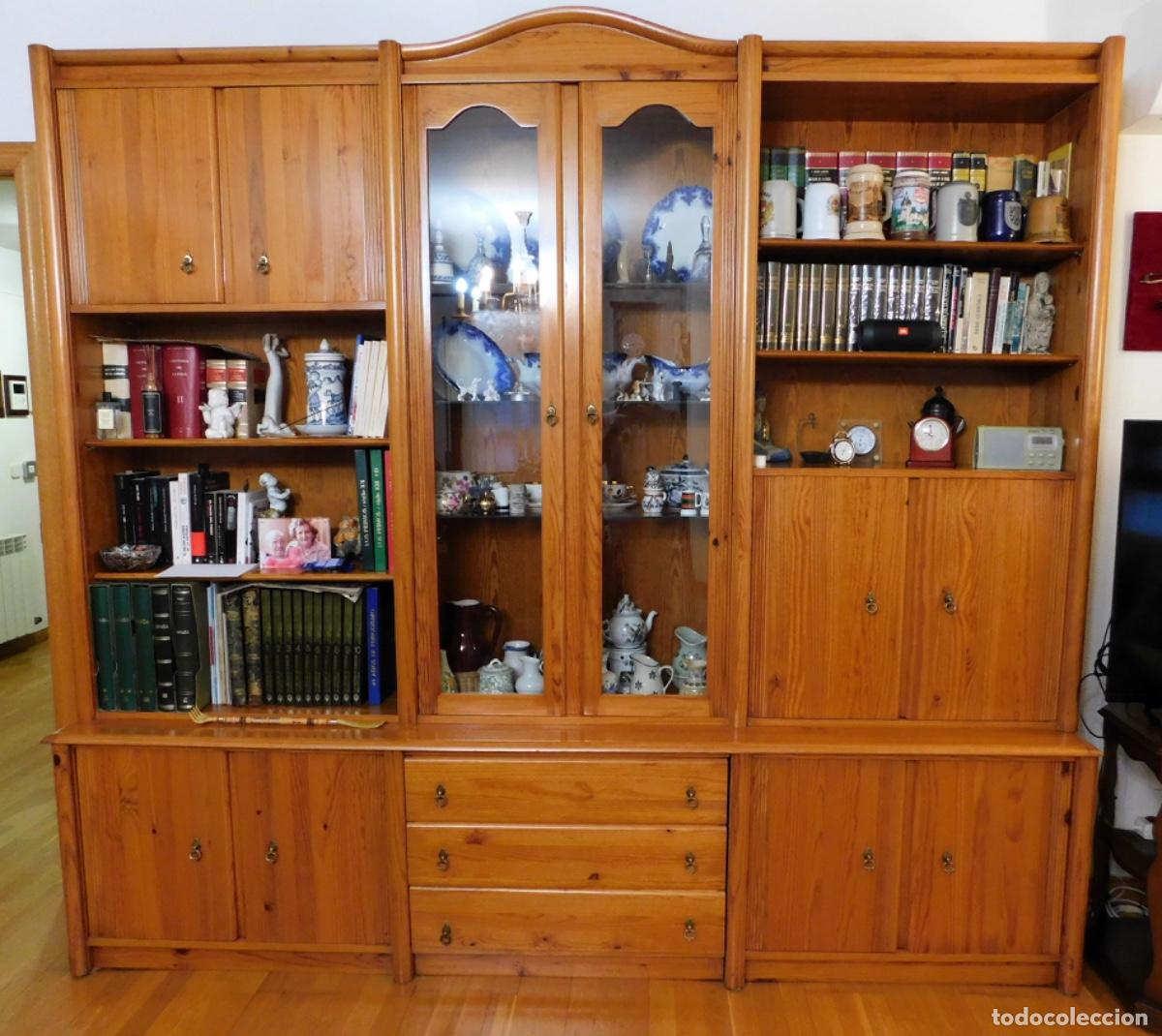Antig&uuml;edades: Librer&iacute;a-Vitrina de Pared de estilo provenzal