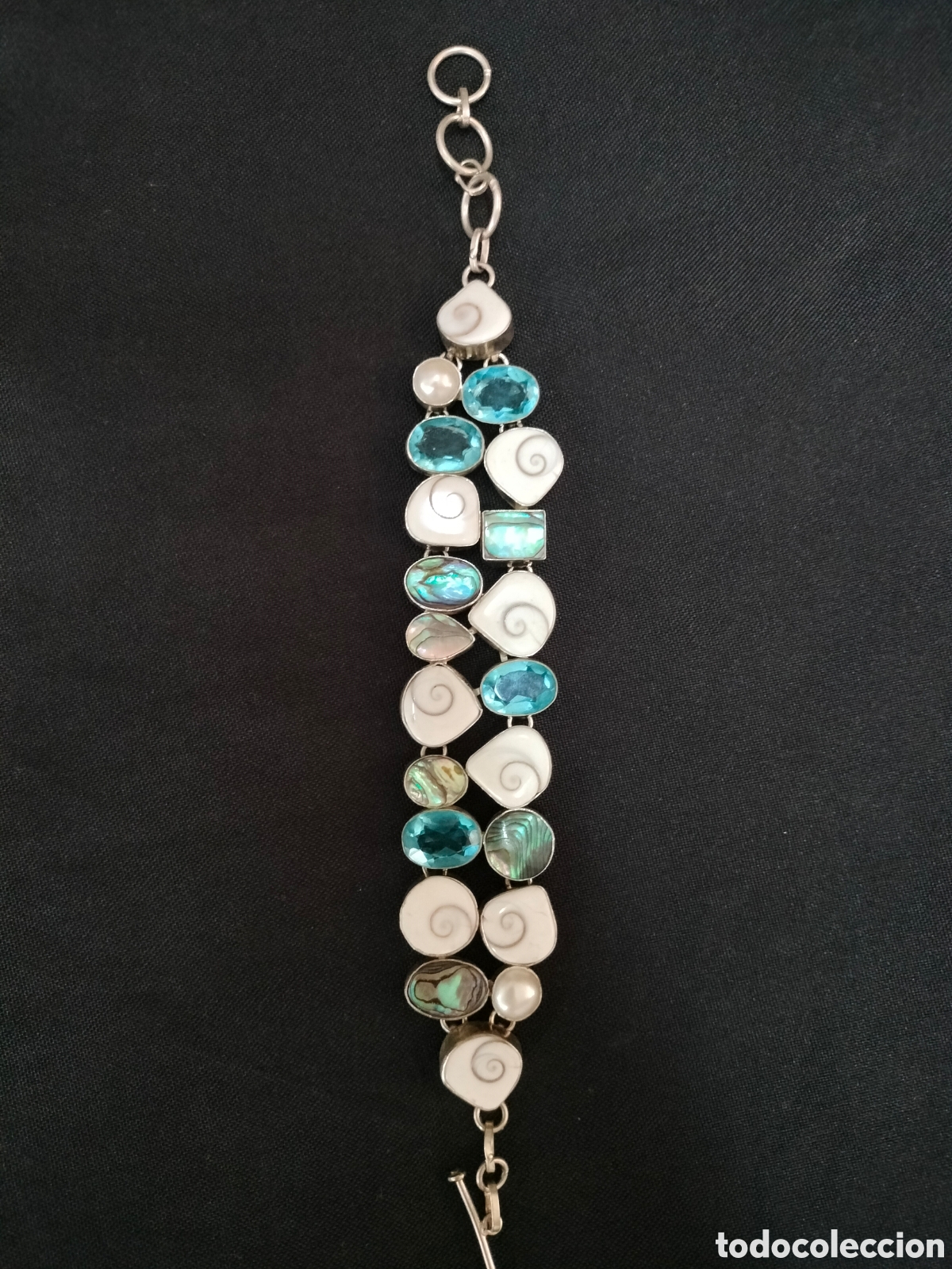 Antig&uuml;edades: Preciosa pulsera de plata 925 y concha de abul&oacute;n, gemas azules facetadas y perlas