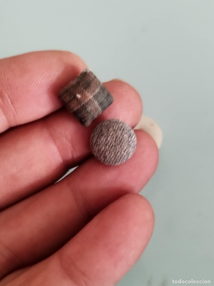 Antig&uuml;edades: Lote de 5 botones de diferentes modelos. - Foto 5