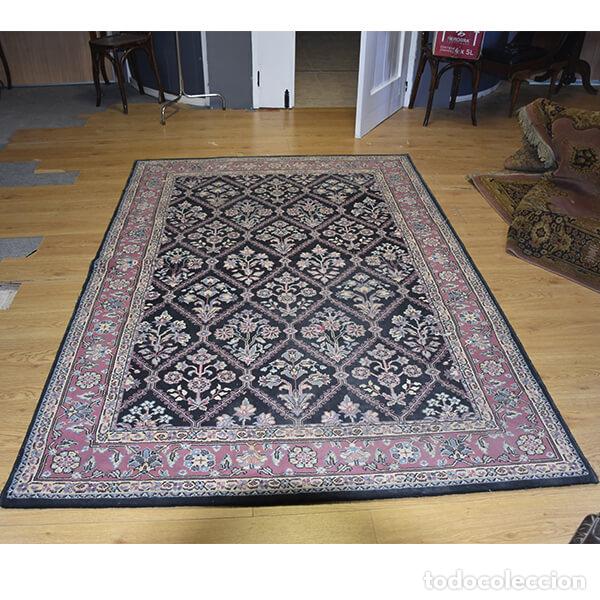 Antiques: Alfombra azul marino 238 x 161 cm