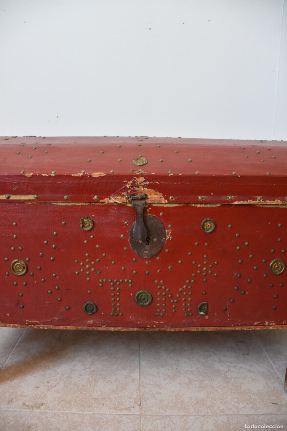 Antig&uuml;edades: Arcon antiguo rojo madera policromada - Foto 3