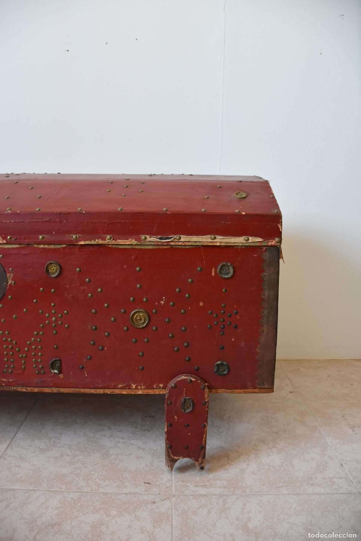 Antig&uuml;edades: Arcon antiguo rojo madera policromada - Foto 4