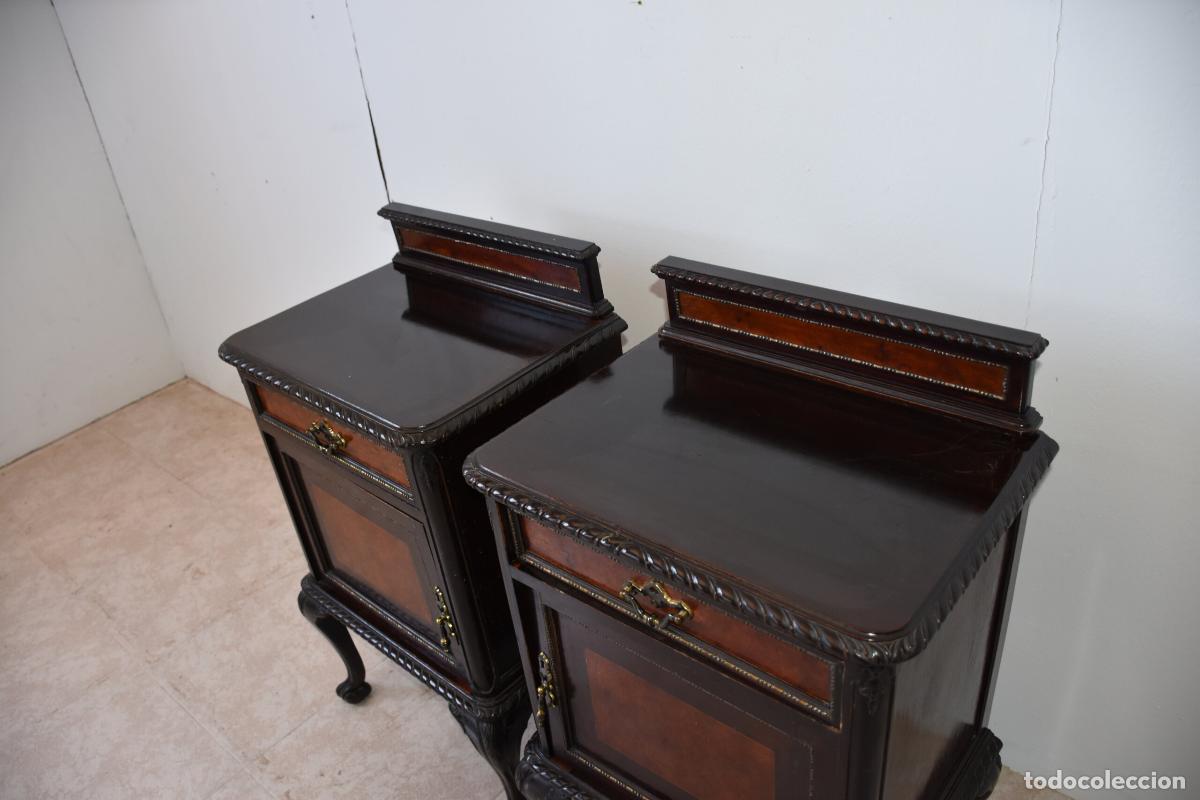 Antig&uuml;edades: Pareja de mesillas patas Chippendale - Foto 3