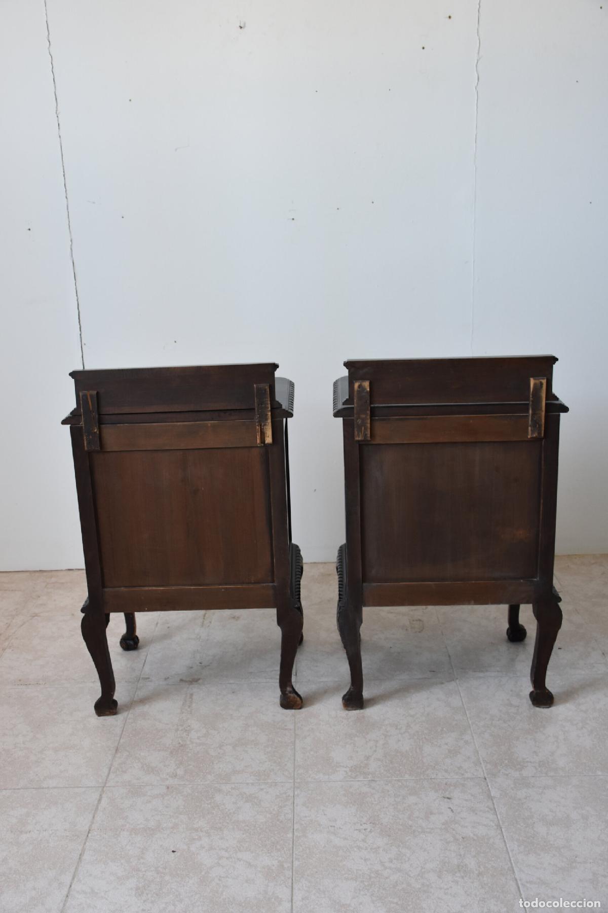 Antig&uuml;edades: Pareja de mesillas patas Chippendale - Foto 7