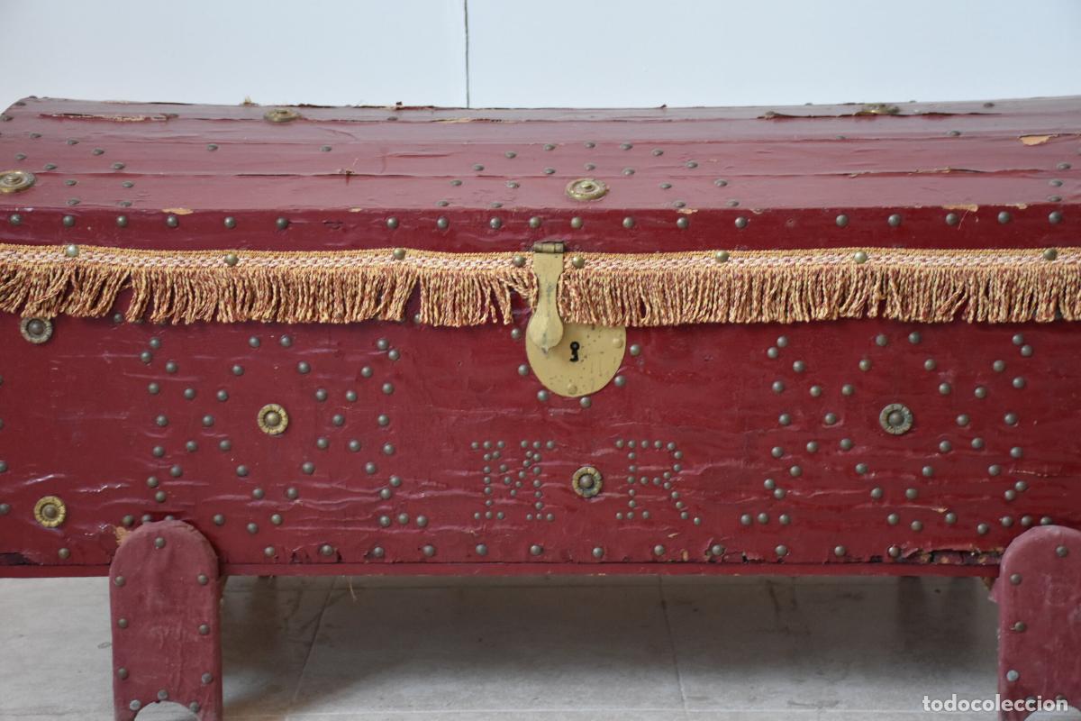 Antig&uuml;edades: Baul antiguo rojo de madera policromada - Foto 2