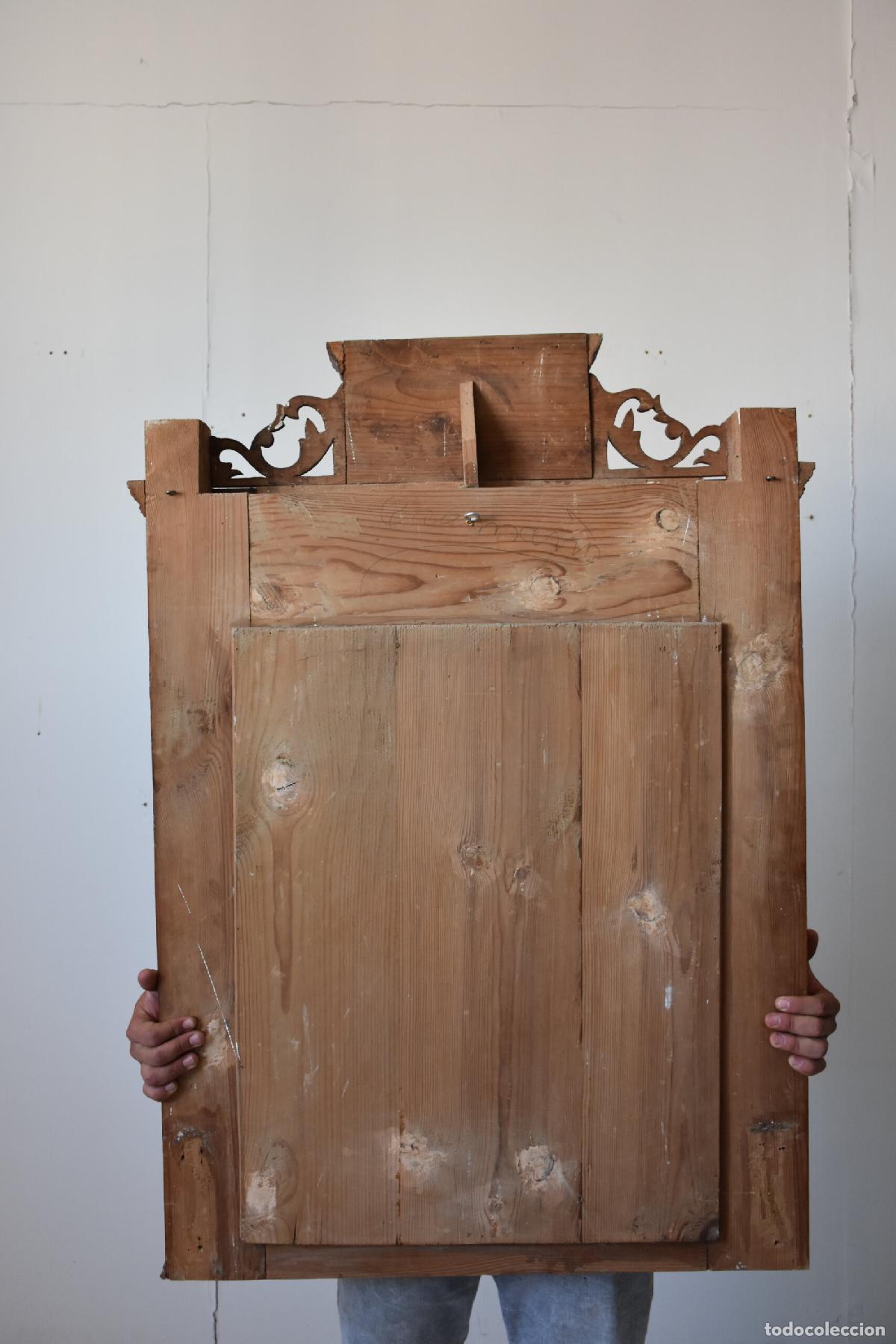 Antig&uuml;edades: Espejo Isabelino madera columnas y mascaron - Foto 5