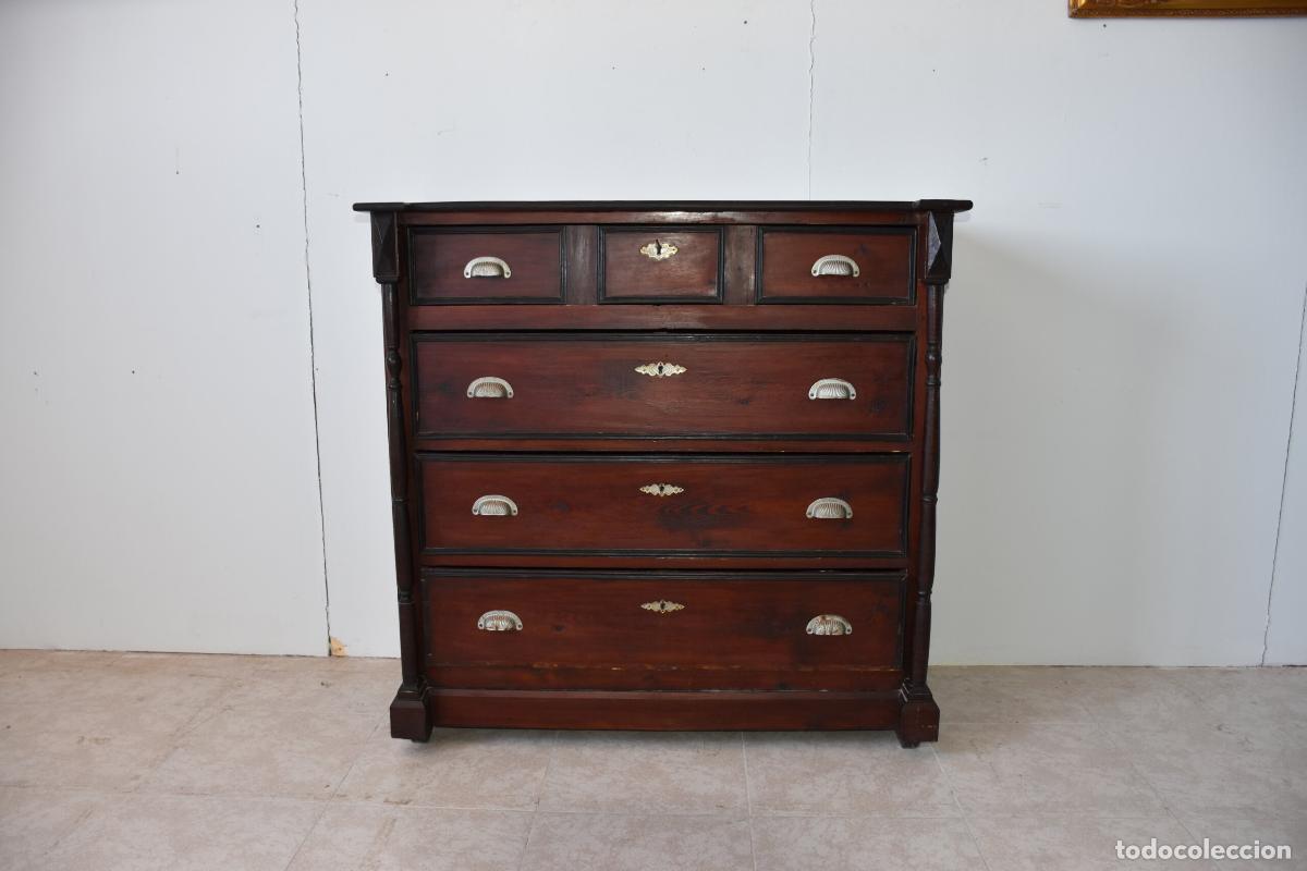 Antig&uuml;edades: Comoda antigua de madera con 4 cajones - Foto 2