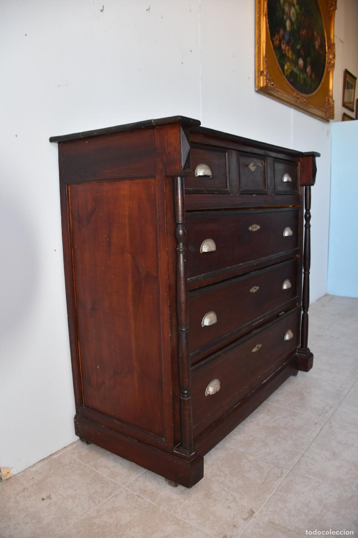 Antig&uuml;edades: Comoda antigua de madera con 4 cajones - Foto 4